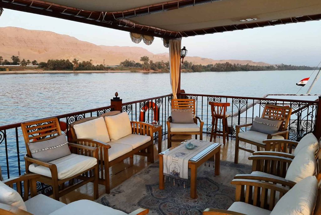 Egypte eternelle jour 6 Les Voyages de Pharaon Egypte eternelle jour 6 Les Voyages de Pharaon Croisière Royale Les Voyages de Pharaon